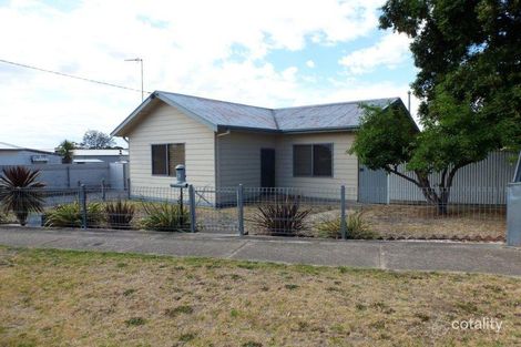 1 Elizabeth St, Ararat, VIC 3377