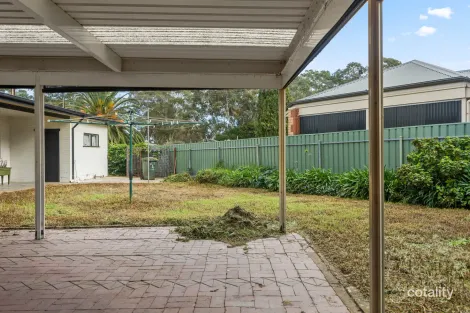 Property photo of 1 Peter Place Ridgehaven SA 5097