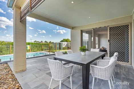 Property photo of 17 Telopea Circuit Mount Annan NSW 2567