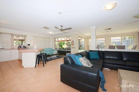 Property photo of 5 Combewood Loop Carramar WA 6031