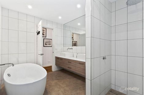 Property photo of 100 Fellows Road Point Lonsdale VIC 3225