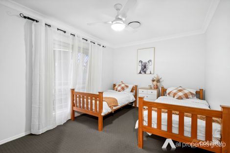 Property photo of 30 Renoir Crescent Forest Lake QLD 4078