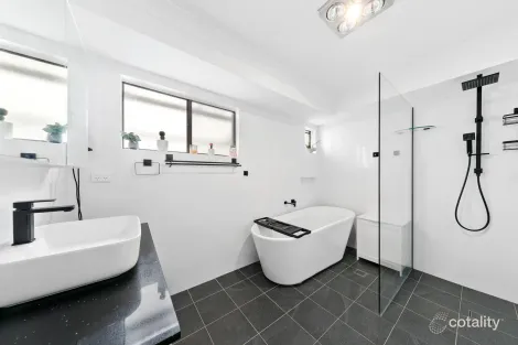 Property photo of 53 Yara Crescent Maryland NSW 2287