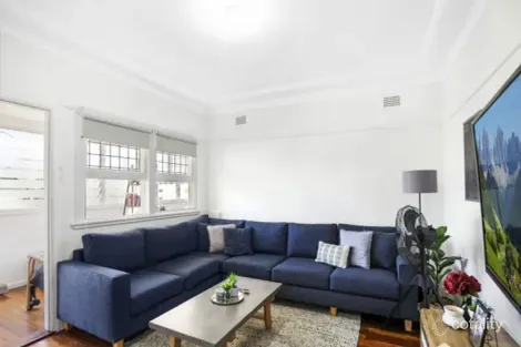 Property photo of 147 Shellharbour Road Warilla NSW 2528