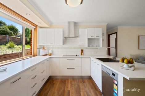 Property photo of 2 Selwyn Court Thurgoona NSW 2640