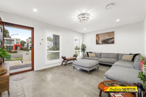 Property photo of 5A Holstein Close Quakers Hill NSW 2763