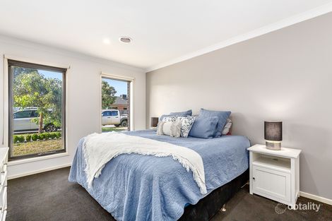 Property photo of 14 Dunraven Crescent Doreen VIC 3754