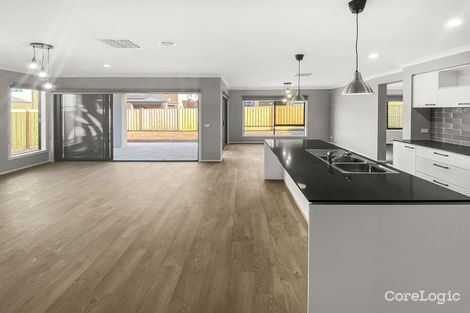 Property photo of 30 Casa Circuit Clyde North VIC 3978