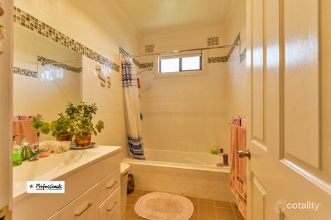 Property photo of 52 Mathews Street West Tamworth NSW 2340