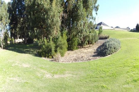 Property photo of 34 Nullewa Parkway Lakelands WA 6180