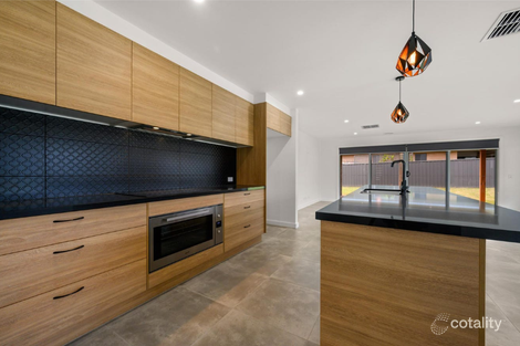 73 Riverboat Dr, Thurgoona, NSW 2640