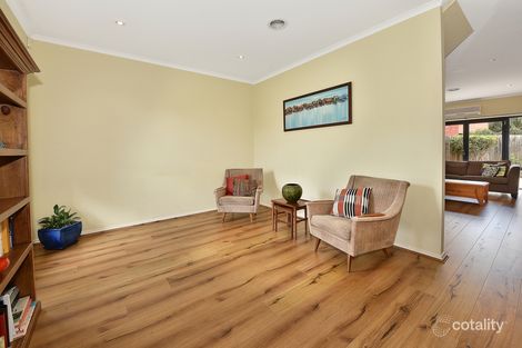 Property photo of 1/24 Miranda Road Reservoir VIC 3073