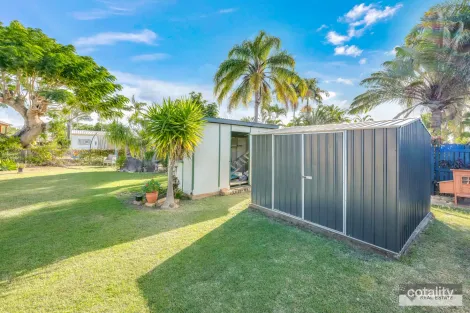 Property photo of 17 Lloyd Street Walkervale QLD 4670