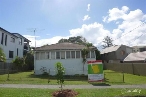 17 Riviera Rd, Miami, QLD 4220