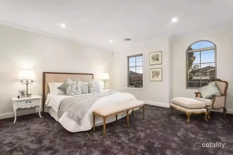 Property photo of 16 Kerferd Road Glen Waverley VIC 3150