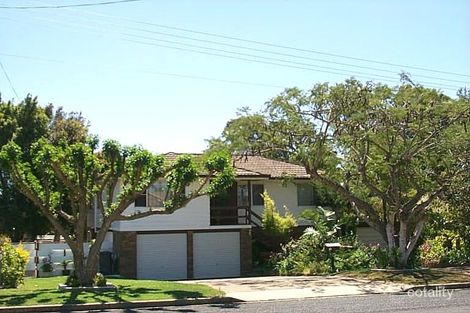 11 Smiths Rd, Avoca, QLD 4670