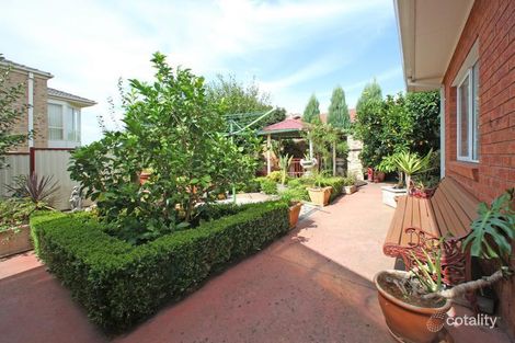 Property photo of 5 Renee Avenue Endeavour Hills VIC 3802