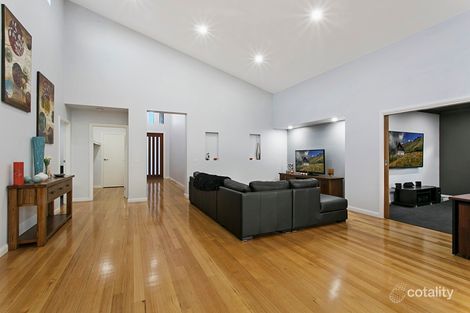 Property photo of 11 Rachel Terrace Maiden Gully VIC 3551
