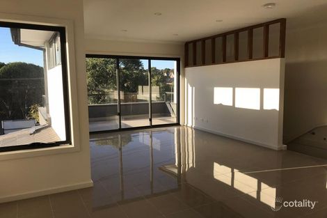 Property photo of 2/8 Kelly Street Chadstone VIC 3148