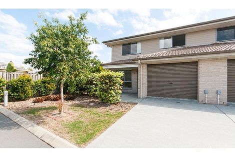 2/30 Carmarthen Cct, Pacific Pines, QLD 4211