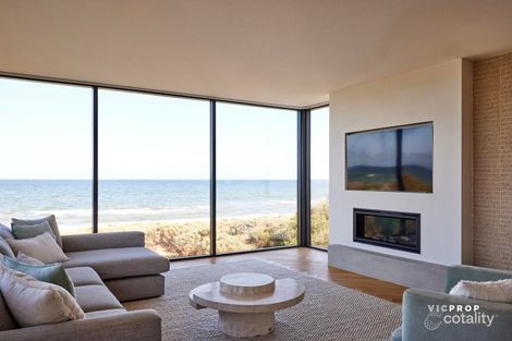 Property photo of 431 Beach Road Beaumaris VIC 3193