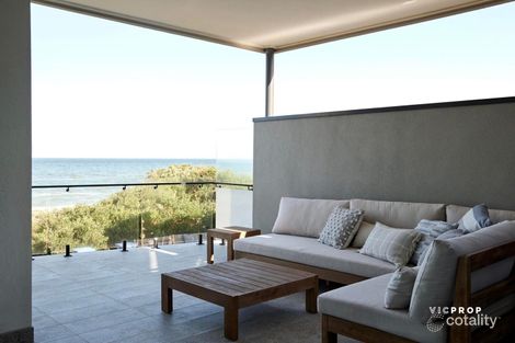 Property photo of 431 Beach Road Beaumaris VIC 3193