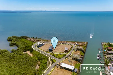 8 Lancelin Lane, Newport, QLD 4020
