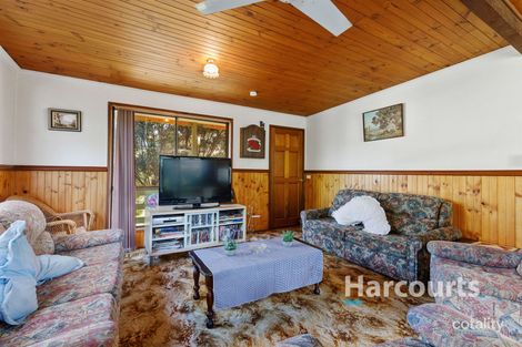 Property photo of 7 Willow Lake Drive Macs Cove VIC 3723