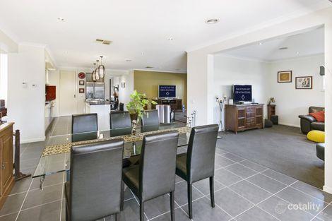 Property photo of 27 Sanoma Drive Skye VIC 3977