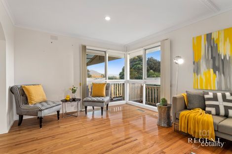 Property photo of 13 Alawara Drive Mooroolbark VIC 3138