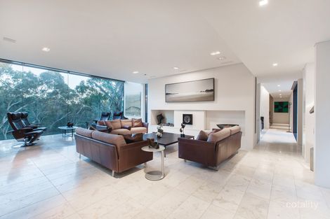 Property photo of 1 Nyorie Court Ivanhoe VIC 3079