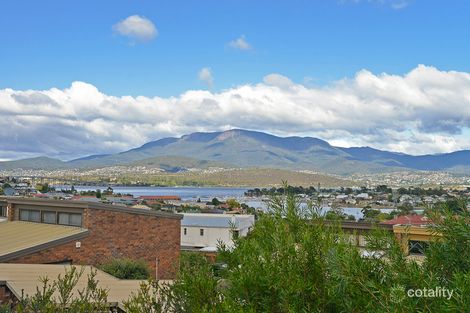 Property photo of 7/84 Malunna Road Lindisfarne TAS 7015