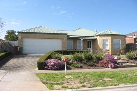 13 Sherman Ct, Berwick, VIC 3806