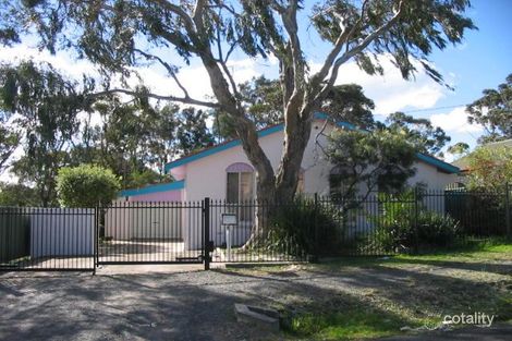 8 Keats Ave, Bateau Bay, NSW 2261