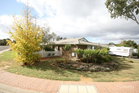 Property photo of 50 Delta Crescent Aberfoyle Park SA 5159