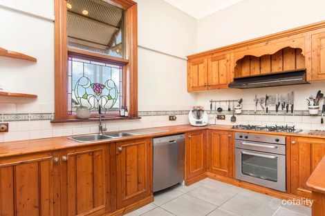 Property photo of 118 Botanic Road Warrnambool VIC 3280