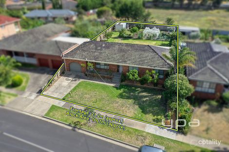 Property photo of 43 Heversham Grove Greenvale VIC 3059