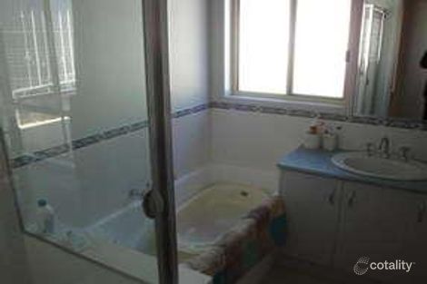 Property photo of 15B Grevillea Avenue Kangaroo Flat VIC 3555