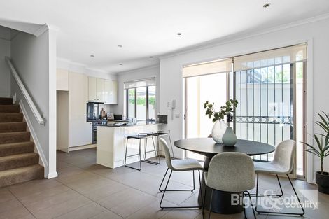 Property photo of 13 Edina Close Port Melbourne VIC 3207