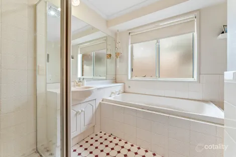 Property photo of 10 Airola Court Newton SA 5074