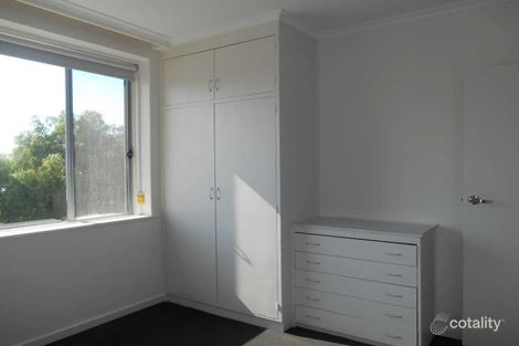 Property photo of 10/111 Miller Street Fitzroy North VIC 3068