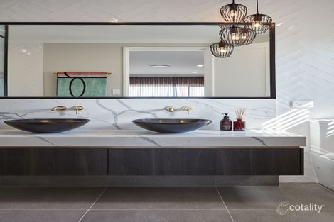 Property photo of 53 Brookbent Road Pallara QLD 4110