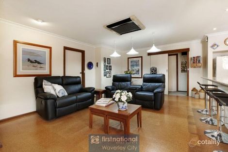 Property photo of 26 Wilton Crescent Wheelers Hill VIC 3150