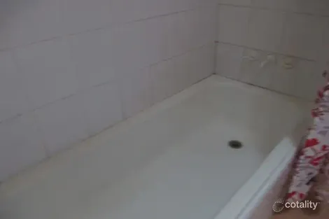 Property photo of 2/137 George Street Bathurst NSW 2795