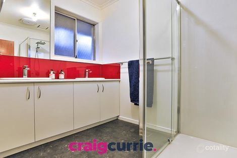 Property photo of 20 Gardenia Street Pakenham VIC 3810