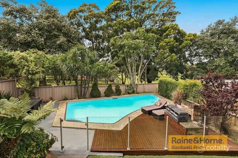 Property photo of 33 Holley Road Beverly Hills NSW 2209