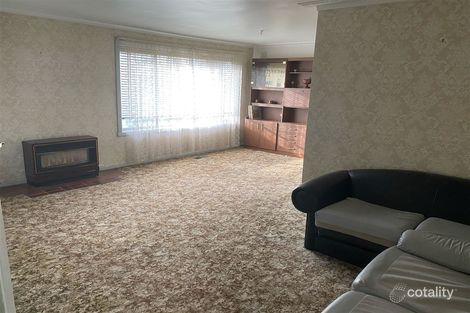 Property photo of 2 Shapiro Court Reservoir VIC 3073