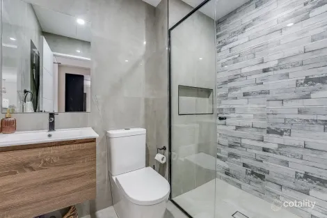 Property photo of 2/51-55 Hutton Road Edmondson Park NSW 2174