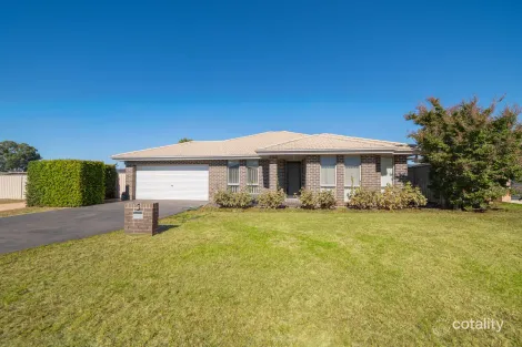 5 Monastery Cl, Parkes, NSW 2870