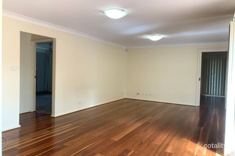 Property photo of 1 Booree Court Wattle Grove NSW 2173